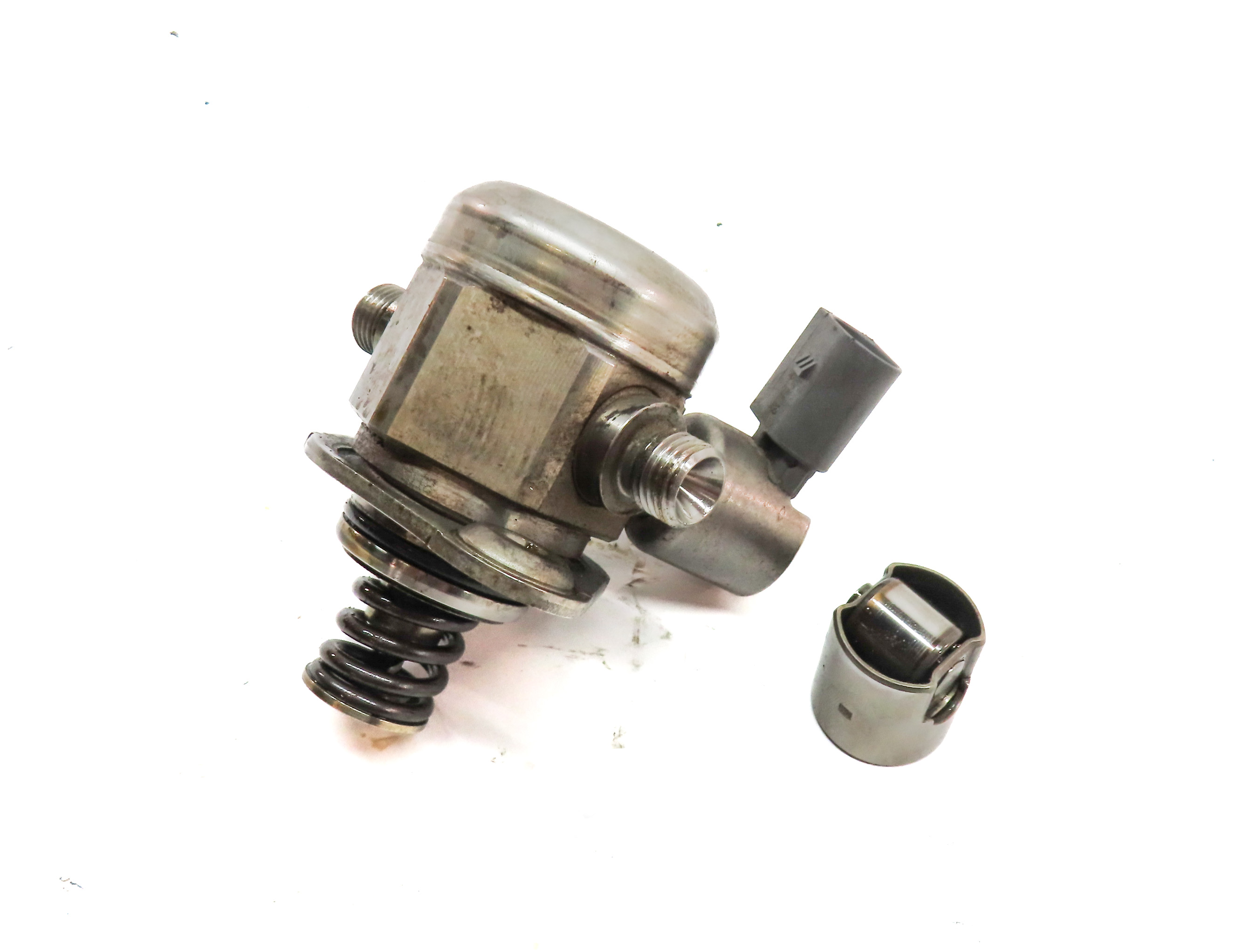 12-15 BMW 135i 335i 535i 740i X1 X3 X5 X6 3.0L N55 TURBO MECHANICAL FUEL PUMP — exact item pictured